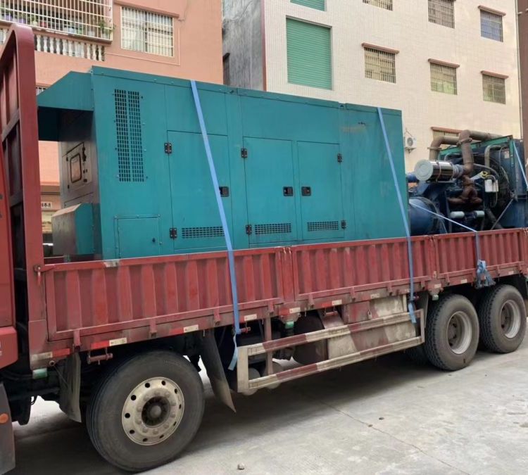 广灵如何在不同负载率下确保 400KW 柴油发电机组的正常运行？