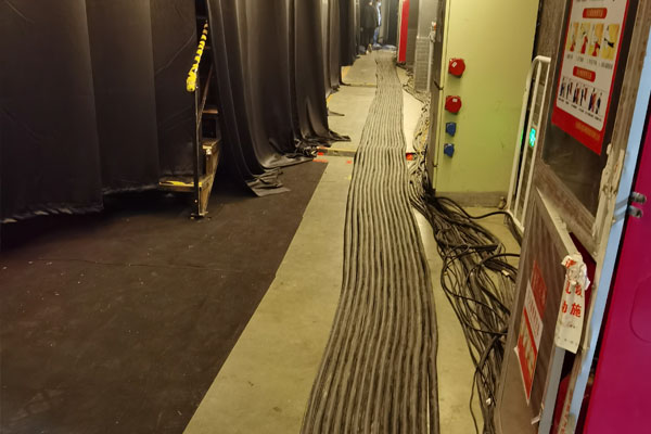 广灵柴油发电机组的输出电压可以调节到哪些范围？