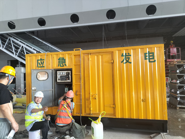 广灵怎样判断空气滤清器是否需要更换？