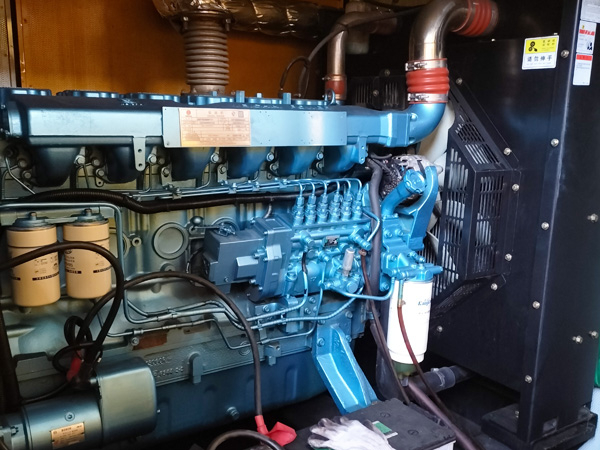 广灵磷酸铁锂蓄电池的使用寿命与哪些因素有关？